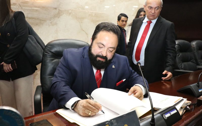 Honduran Congress Permanent Commission Sparks Institutional Tension